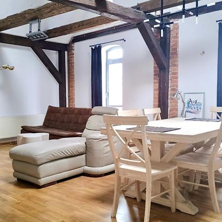 Apartamenty Stara Winiarnia Валч Экстерьер фото