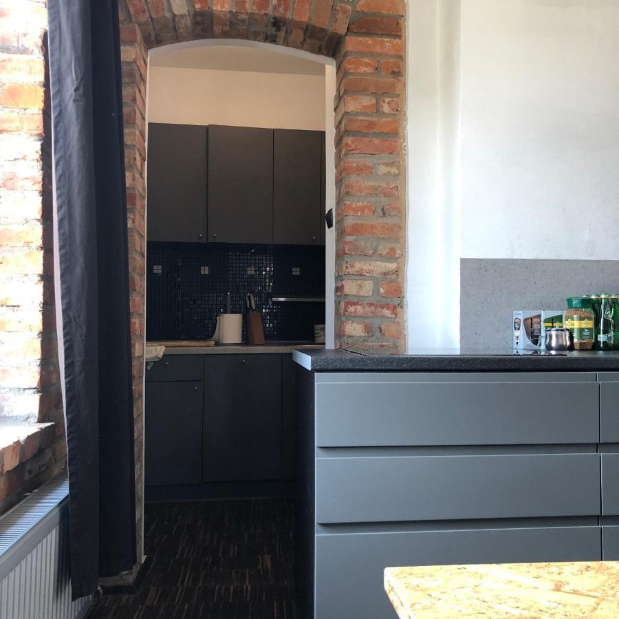 Apartamenty Stara Winiarnia Валч Экстерьер фото