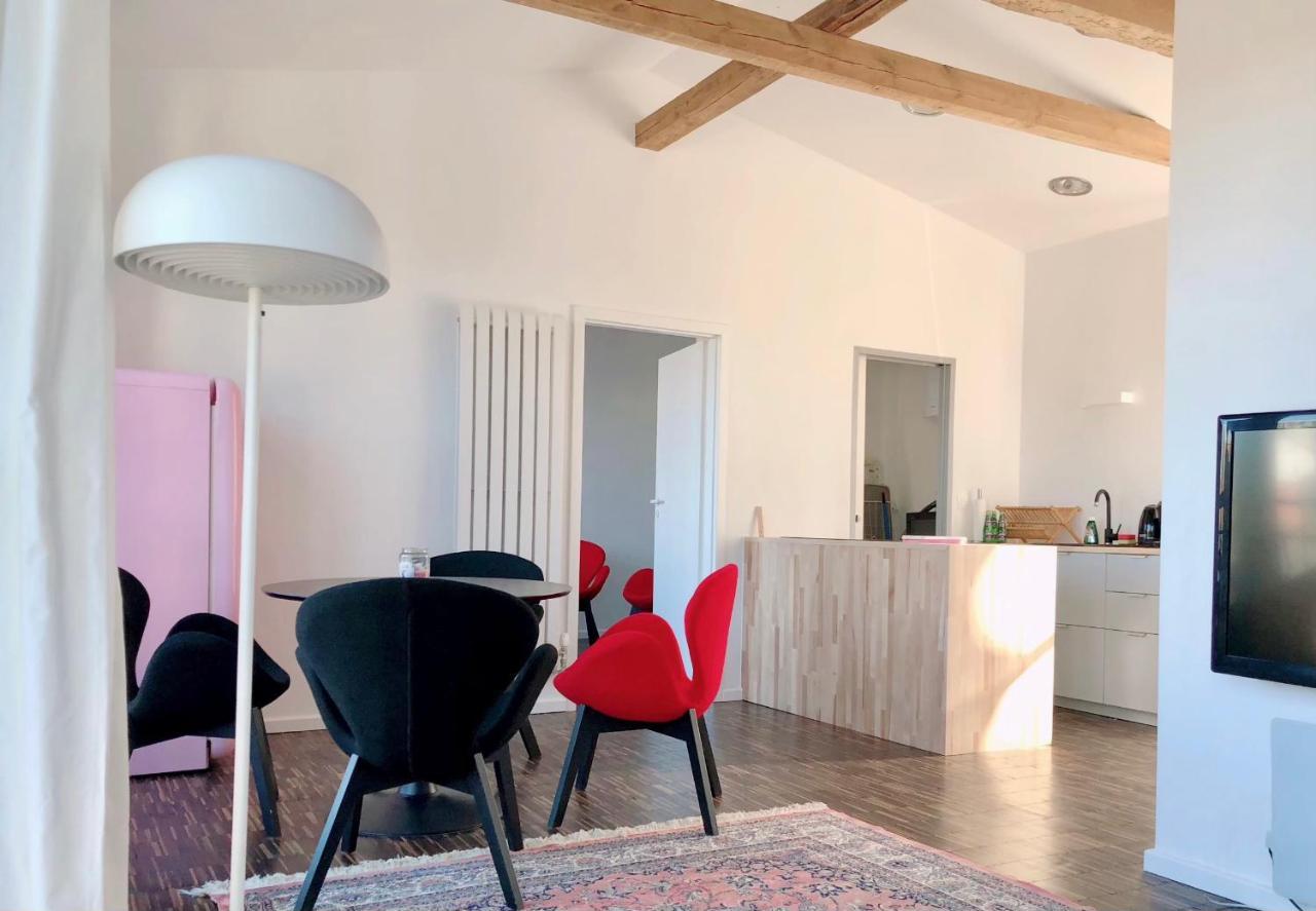 Apartamenty Stara Winiarnia Валч Экстерьер фото